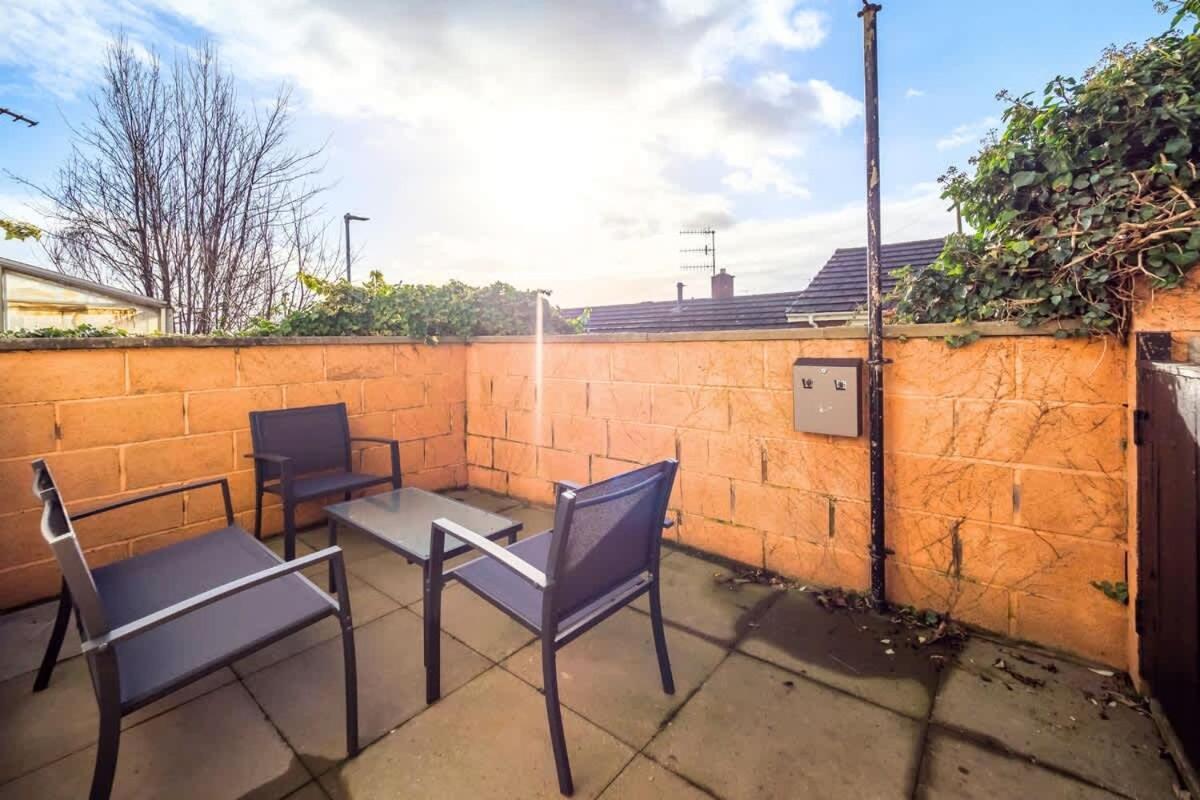 Penkhull House By Truestays - 4 Bedroom House In Stoke-On-Trent Eksteriør billede