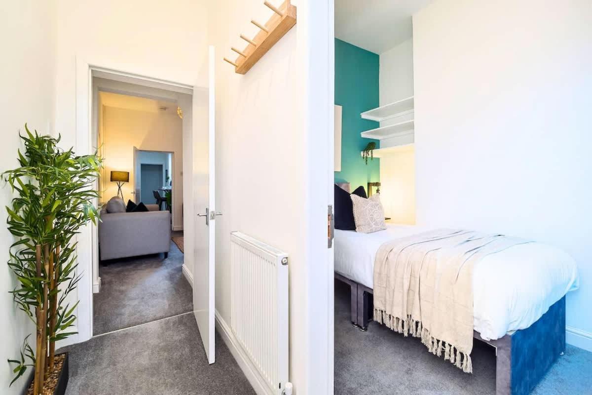 Penkhull House By Truestays - 4 Bedroom House In Stoke-On-Trent Eksteriør billede