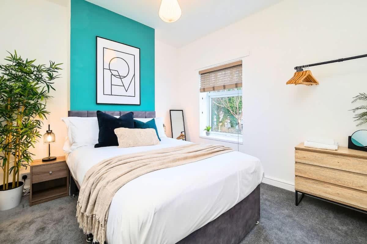 Penkhull House By Truestays - 4 Bedroom House In Stoke-On-Trent Eksteriør billede